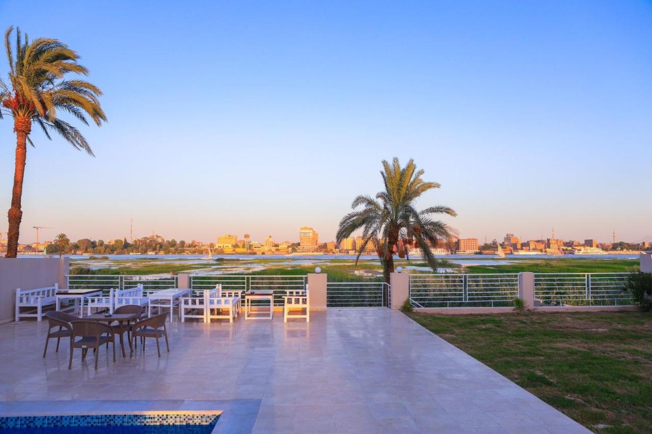 Royal Nile Villas - Pool View Apartment 2 樂蜀 外观 照片
