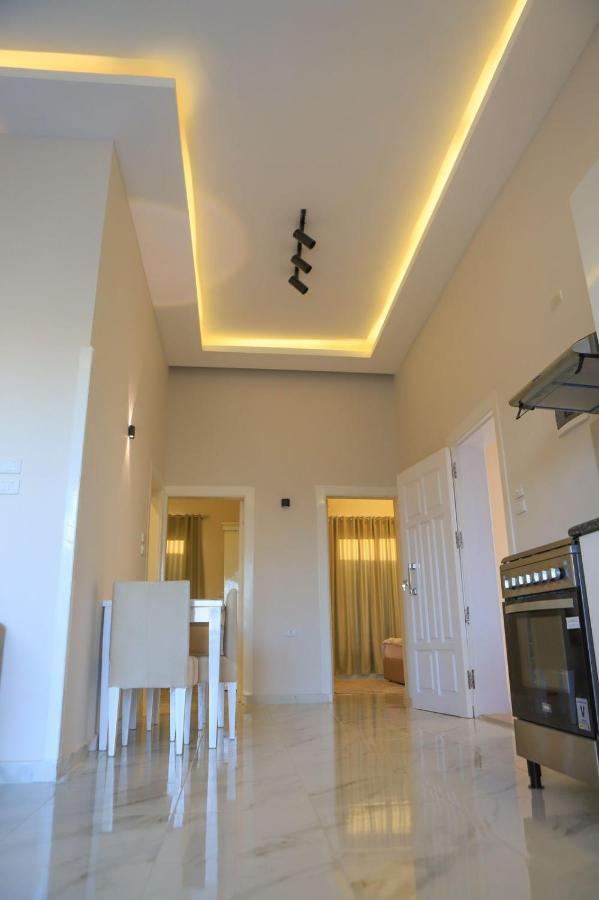 Royal Nile Villas - Pool View Apartment 2 樂蜀 外观 照片