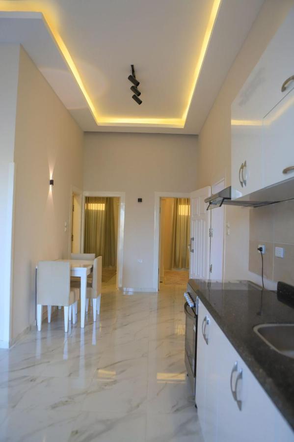 Royal Nile Villas - Pool View Apartment 2 樂蜀 外观 照片