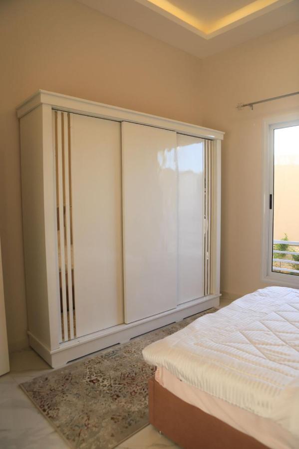 Royal Nile Villas - Pool View Apartment 2 樂蜀 外观 照片